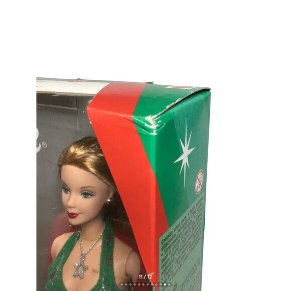 Mattel Vintage Holiday Surprise Barbie (2000)- Item# 27290 - Picture 12 of 13